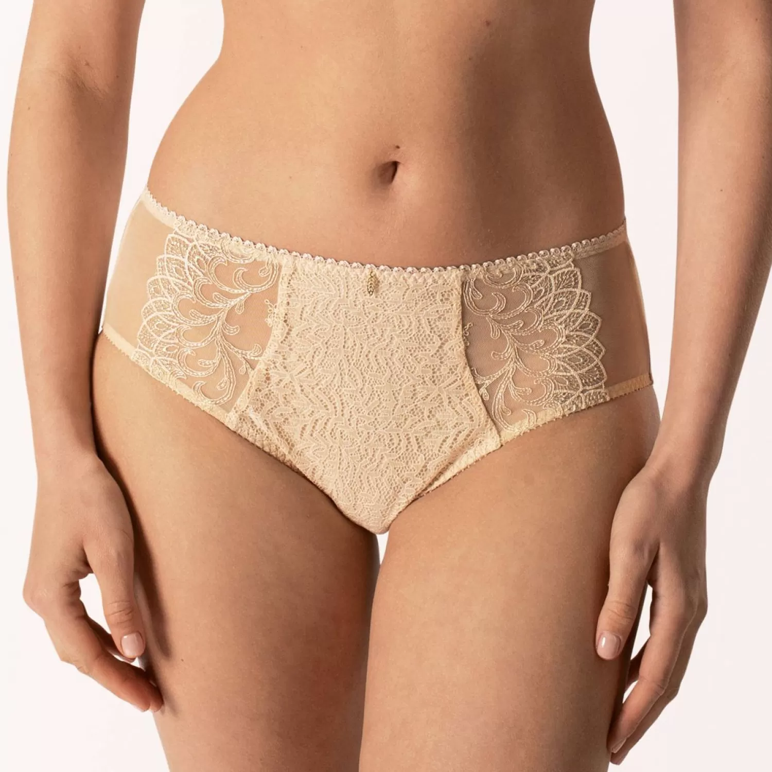 Femme Empreinte Culotte-Culotte