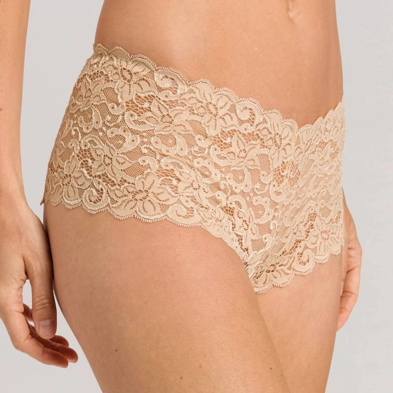 Femme Hanro Shorty Et Boxer-Shorty En Dentelle