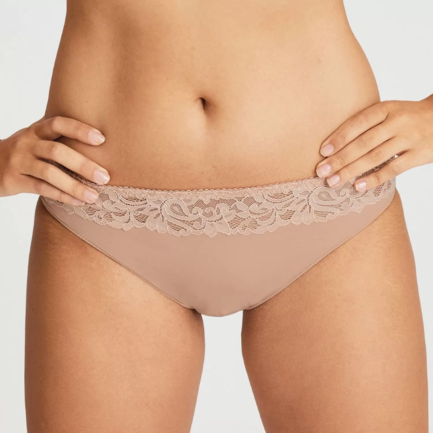 Femme PrimaDonna Slip-Slip Brésilien En Dentelle