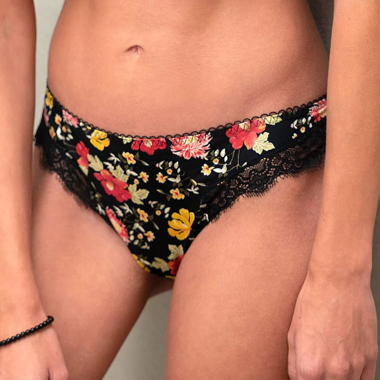 Femme Antigel Tanga-Tanga